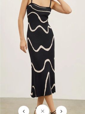 Commense Wavy Print Strap Midi Dress